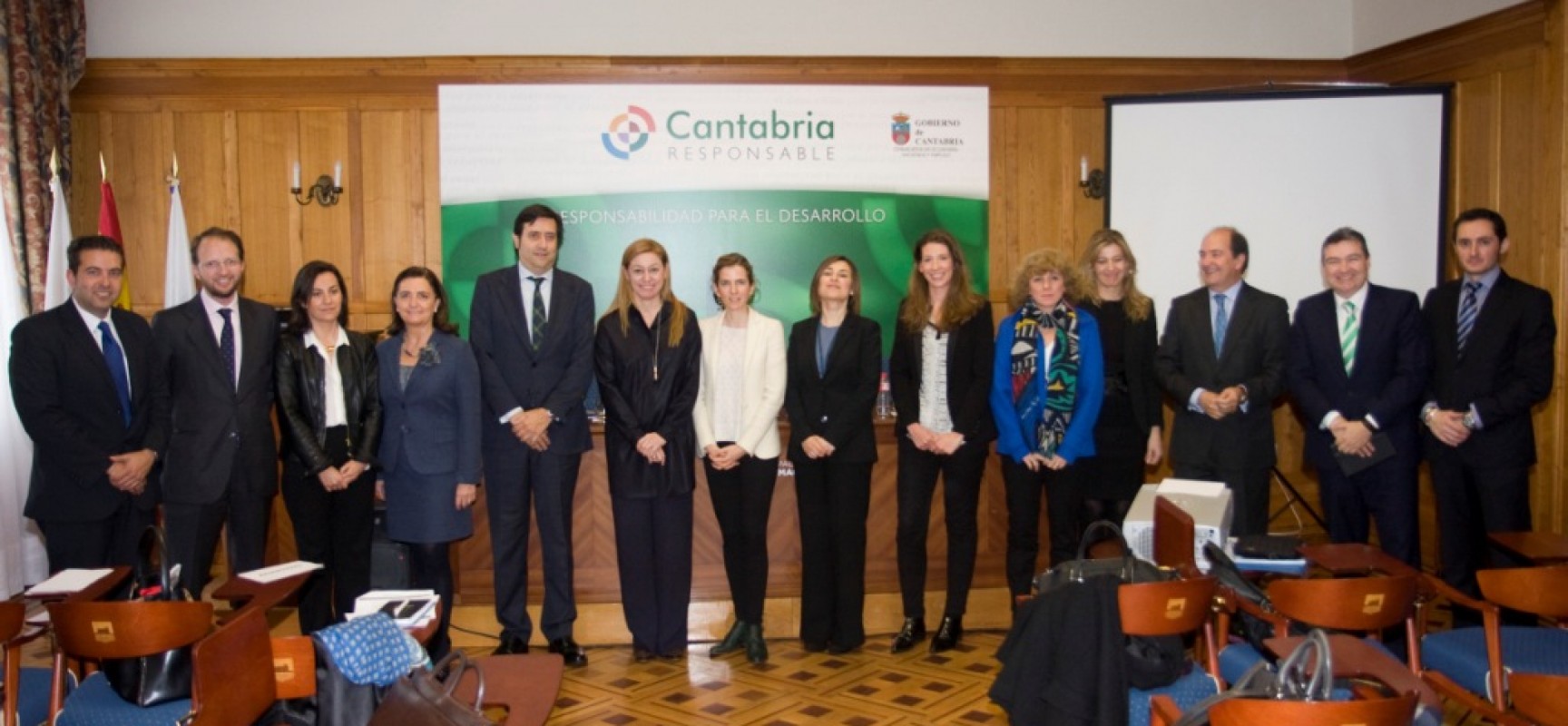 Mazas enfatiza que el Gobierno de Cantabria se convertirá en el «principal divulgador» de la Responsabilidad Social Empresarial