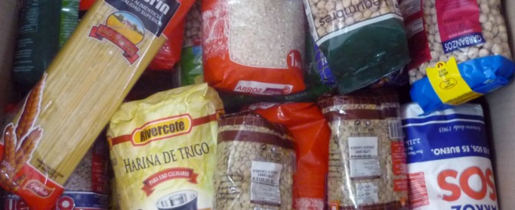 Correos inicia una campaña de recogida de alimentos