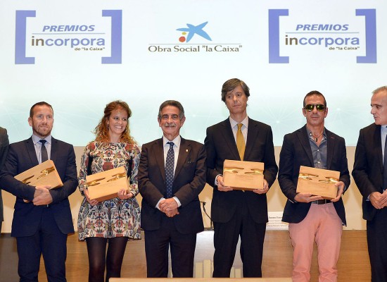 Aquaclym Limpiezas, Maflow Spain Automotive, Centro Hospitalario Padre Menni y Onda Solidaria reciben los Premios Incorpora de la Obra Social ”la Caixa”